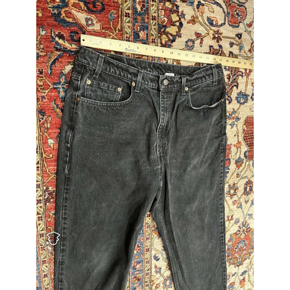Vintage Levis 550 Black Faded Relaxed Fit Denim Jeans Size 38x30 - Picture 4 of 11